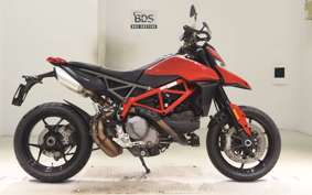 DUCATI HYPERMOTARD 950