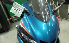 YAMAHA YZF R-3 2022 RH13J