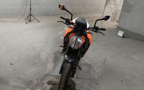 KTM 125 DUKE JPA40