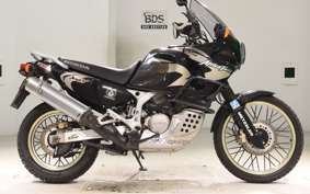 HONDA AFRICA TWIN 750 2001