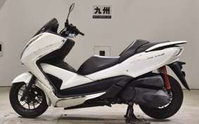 YAMAHA MAJESTY 125