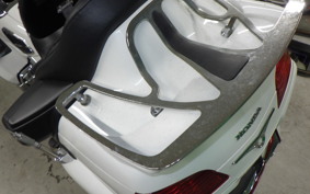 HONDA GL 1800 GOLD WING 2012 SC68