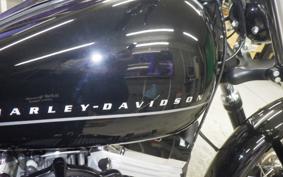 HARLEY FXS 1580 2012