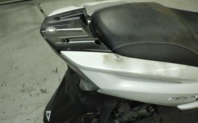 YAMAHA TRICITY 125 SE82J