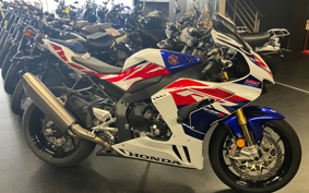 HONDA CBR1000RR-R FB SP 2023 SC82