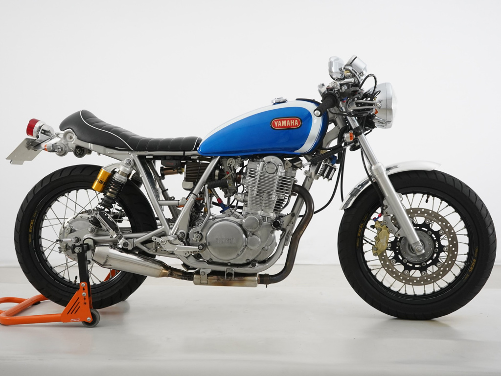 Фото Yamaha SR400 2008 с японского аукциона