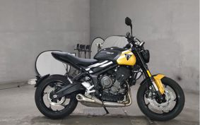 TRIUMPH TRIDENT 660 L21U41
