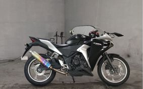 HONDA CBR250R MC41