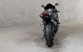 SUZUKI GSX-R750 01043