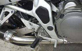 SUZUKI GSF750 1997 GR7EA