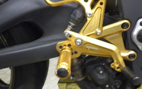 TRIUMPH DAYTONA 675 2012