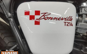 TRIUMPH BONNEVILLE T100 2015 TJ9157