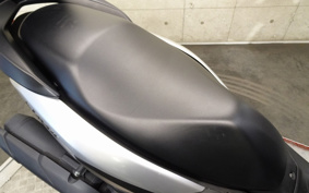 YAMAHA N-MAX SEG6J