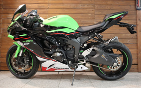 KAWASAKI NINJA ZX-6R KRT ED 2022 ZX636G