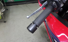 HONDA CBR650R E-Clutch 2024 RH17