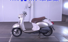 YAMAHA VINO-2