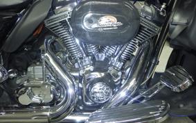 HARLEY FLHTCUSE1800CV0 2011