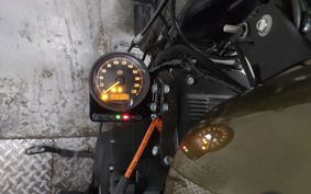 HARLEY HARLEY XL883N LE2