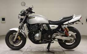 SUZUKI INAZUMA 1200 (GSX1200) 1999