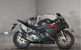 HONDA CBR250RR MC51