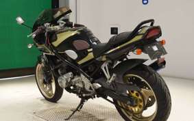 SUZUKI BANDIT 250 LTD GJ74A