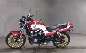 HONDA CB750 RC42