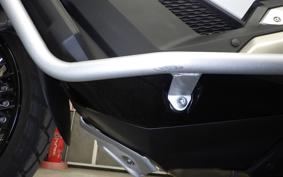 HONDA X-ADV 750 2025 RH21