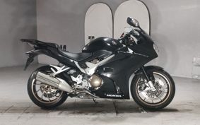 HONDA VFR800F 2014 RC79
