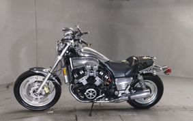 YAMAHA VMAX 2WEE