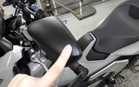 HONDA X-ADV 750 2025 RH21