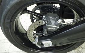 TRIUMPH TRIDENT 660 2025