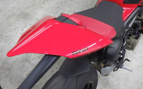 DUCATI STREETFIGHTER V4 S 2024