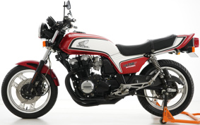 HONDA CB750 1982 RC04
