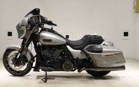 HARLEY FLHXSE1980CVO 2024
