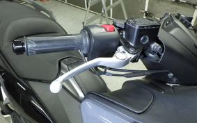 YAMAHA T-MAX 560 T 2021 SJ19J