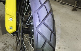 SUZUKI Vストローム800DE EM1BA