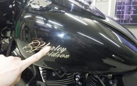 HARLEY FLSS 1800 2017