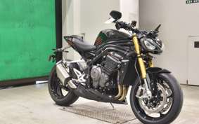 TRIUMPH SPEED TRIPLE RS 2025