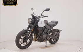 TRIUMPH TRIDENT 660 2026