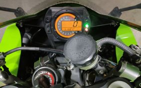 KAWASAKI ZX 10 NINJA R 2005 ZXT00C