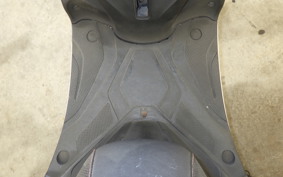 YAMAHA CYGNUS 125 XSR 3 SED8J