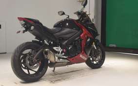 SUZUKI GSX-S1000F 2015