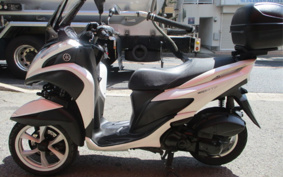YAMAHA TRICITY 125 SE82J