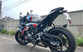 BMW M1000R 2024 0E81