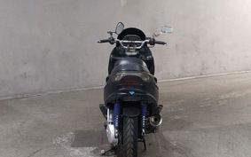 YAMAHA MAJESTY 125 SE22