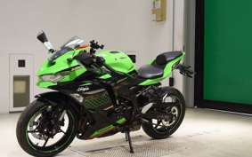 KAWASAKI ZX-25R ZX250E