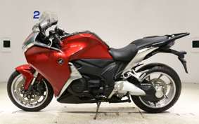 HONDA VFR1200F 2010 SC63