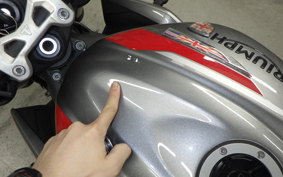 TRIUMPH STREET TRIPLE RS 2021