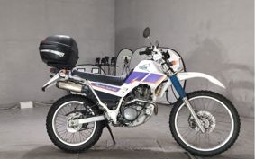 YAMAHA SEROW 225W 4JG