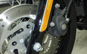 HARLEY XL1200N 2012